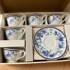 ティーカップ　カップ&ソーサー　5客セット