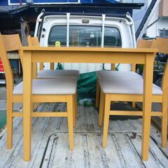 ニトリ　ダイニングテーブル5点セットの画像