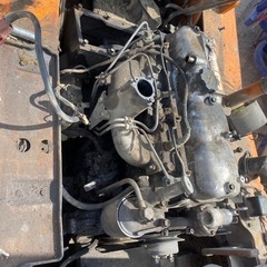 ユンボ建設車両等々　エンジンオーバーホール出張修理農機/重機/フォークリフトなど - 東松山市