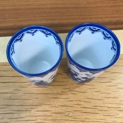 小さなコップの画像
