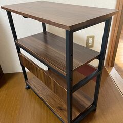 キャスター付きパソコンワゴンの画像