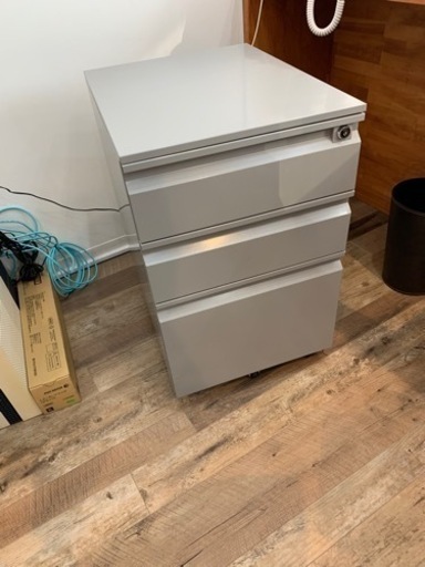 美品☆デスクワゴン