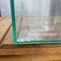 水槽GEXグラステリアキューブ300 【中古】　ガラスカケありの画像