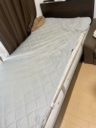 シモンズベッド　渋谷