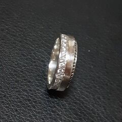 ブランド❗ブラックレベルダイヤの画像