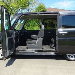 平成24年式　後期型　タントカスタム　X　人気のブラック　ナビ　TV付き　車検R5年３月までの画像