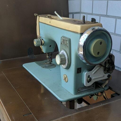 JANOMEジャノメミシン