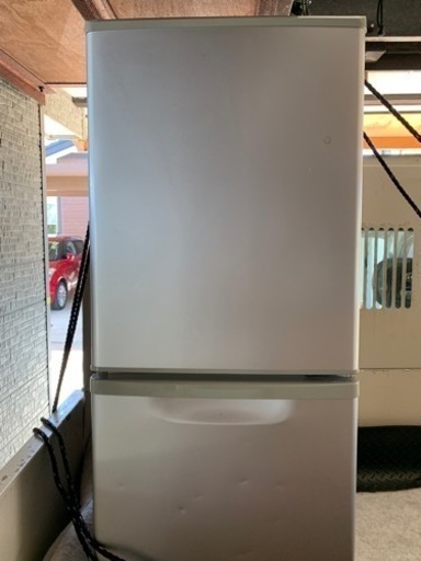 2009年製　パナソニック　冷凍冷蔵庫　138L