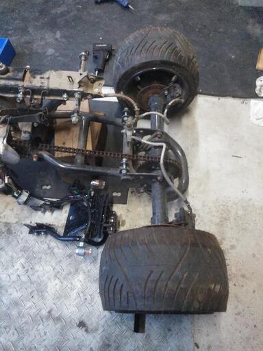 スイングアーム、ホイールセット