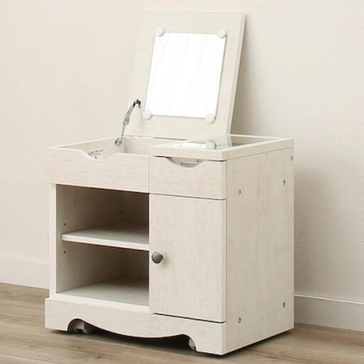 【ほぼ新品】ドレッサー　化粧品ボックス
