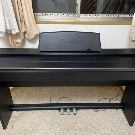 カシオ　Privia PX-735