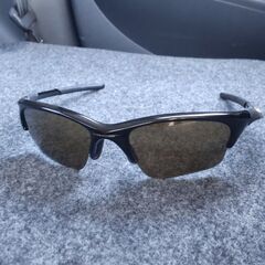 OAKLEY　オークリー　偏光レンズ　ブラックフレーム