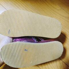 キラキラサンダル