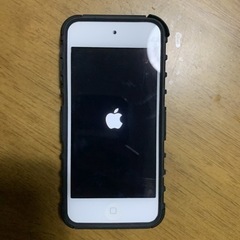 iPod 第五世代　32G カバー付き　ほぼ未使用　早くお取引し...