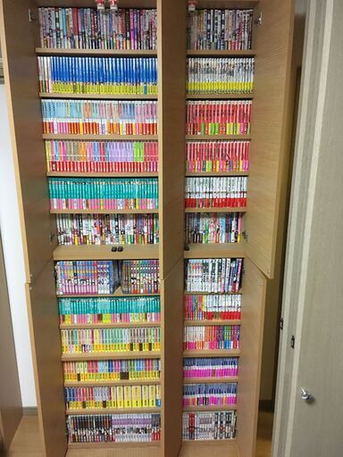 漫画＆ライトノベルまとめ売り　新品約2000冊 中古品約200冊