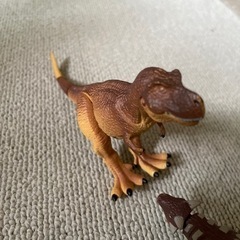 アニア 恐竜フィギュア