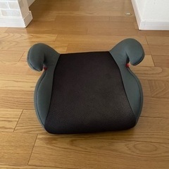 TAKATA製　ジュニアシート(ブースター付き)の画像