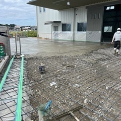 現場仕事、土間コンクリートの作業員募集です🤟月収30万～の画像