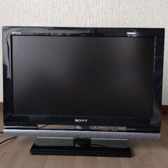 テレビ　20インチ　液晶黒い線あり　背面傷あり