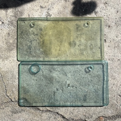 廃盤 当時物 色付 ナンバー カバー 希少 ２０年以上前購入  前 後 セット フロント & リア ナンバー フレーム カバー 中古 画像参照