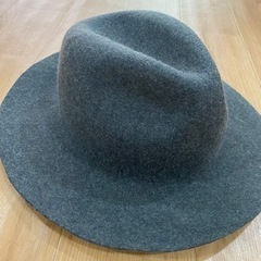 LEPSIM チャコールグレーの中折れハット👒🤍