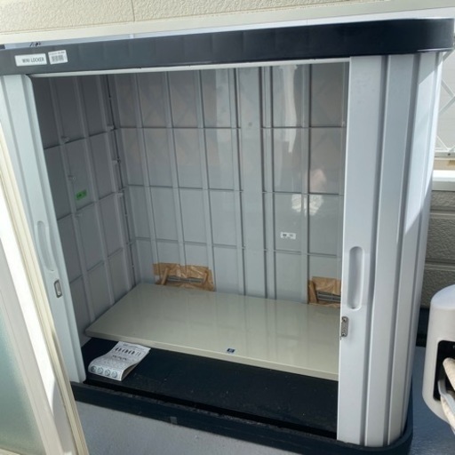 ミニロッカー　アイリスオーヤマ　ML-800V