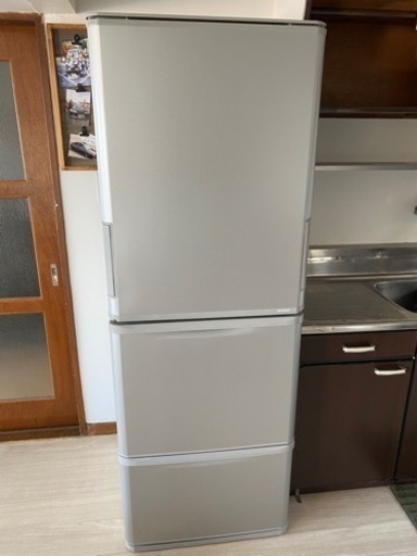 【取り引き中】冷蔵庫 2020年製 350L シャープ