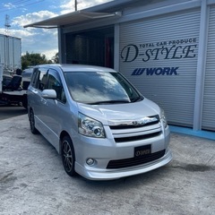 人気のノア入荷しました。ローン頑張ります。