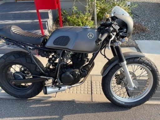 YAMAHA TW200 カフェレーサー