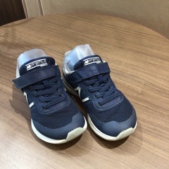 ニューバランス　PREMUS 17cmのシューズ