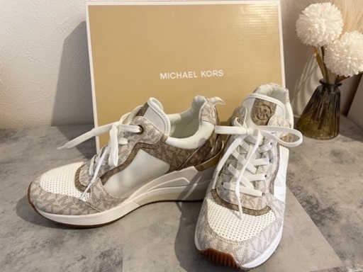 マイケルコース スニーカー クリスタ ホワイト レディース