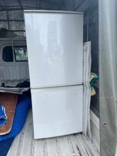 SHARP 冷蔵庫　2016年　配達もします