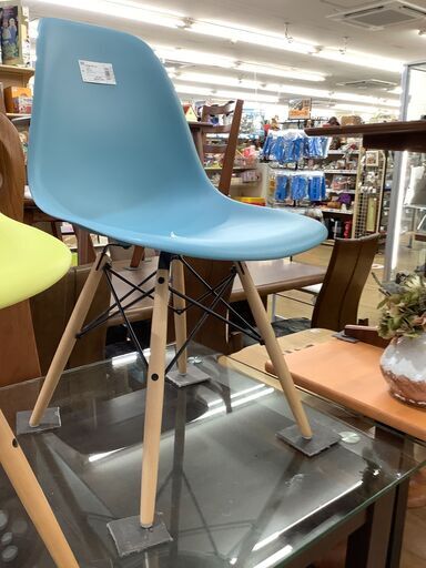 【トレファク花小金井店】チェア/Herman Miller/シェルチェア/イームズチェア/スカイブルー/中古家具/武蔵野市/小平市/小