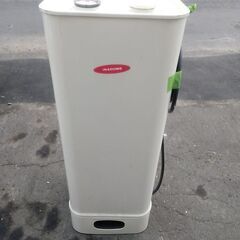 室内用 灯油タンク 2500円💰 90L 使用可能 角型の画像