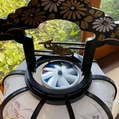 ワンコインセール！　
初盆・新盆用　　盆提灯  1対　廻転　床置き　電気式　ちょうちんの画像