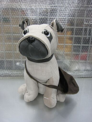RIva Home リーヴァ　ドアストッパー　パグ犬　戸当たり　扉止め　ぬいぐるみとして　イギリス雑貨