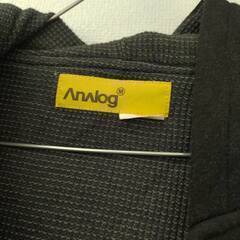 【値下げ3500→2000円】スノボで有名ブランドanalog　アナログ ジップパーカー　メンズの画像