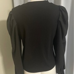 【美品】黒袖シフォントップスの画像