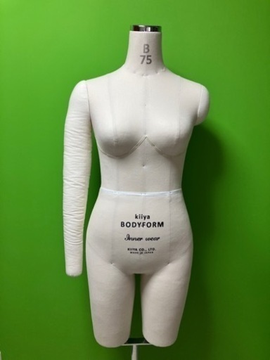 【美品】東京kiiya キイヤ　トルソー　腕付き