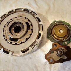 遠心力クラッチ オイルポンプ カブ 50㏄の画像