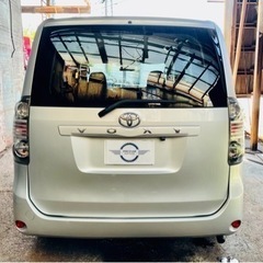 H20年式ヴォクシー　車検：Ｒ5年３/２までコミコミ価格の画像