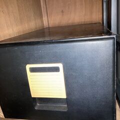 【差し上げます】スチール製押し入れ収納差し上げます