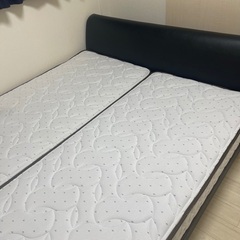 ベッド　クイーンサイズ　フレームのみ