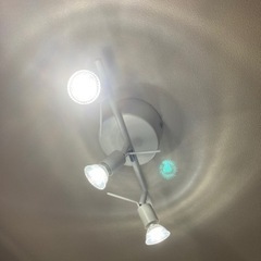 IKEA 天井照明 シーリングトラック 2つセットの画像