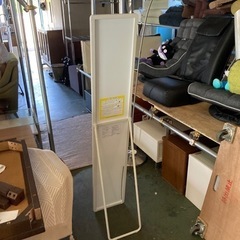 ● 無印良品、スチールパイプスタンドミラーの画像
