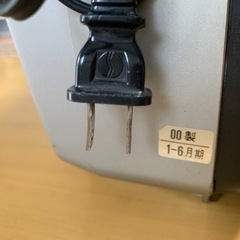 ブラウン管　テレビ　00製　ジャンク品の画像