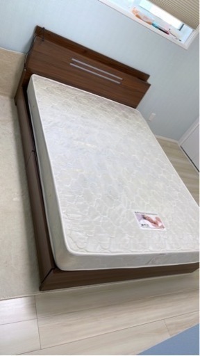 引き出し付きダブルベッド&マットレス