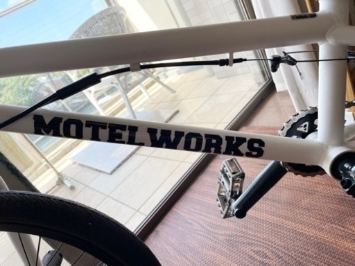 BMX motel works M825
