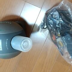 TOSHIBA 東芝 LZ-P2 VIDEOBALL 液晶プロジェクター　スクリーン付の画像