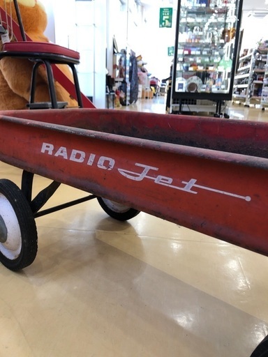 アンティーク小物　Vintage Radio Jet Wagon
